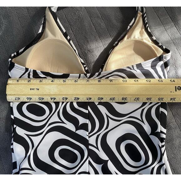 Speedo Swimsuit Black White Halter One Piece Fully Lined No Size Tag 10? - Picture 7 of 9
